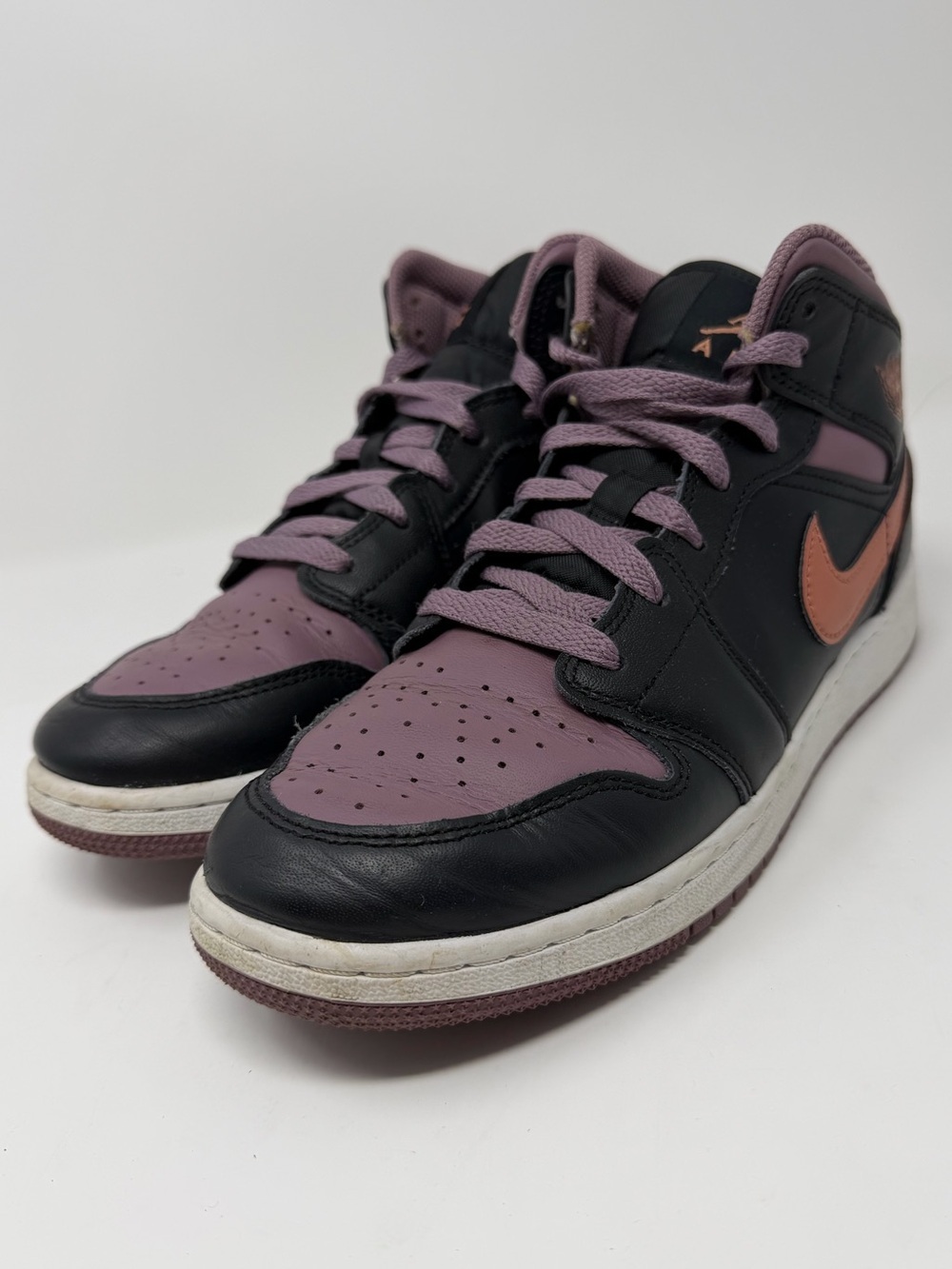 Nike Air Jordan 1 Mid Black and Mauve with Copper Swoosh kids sz. 7y